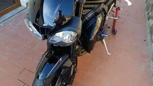 Triumph Street Triple R (2017 - 20)  (4)