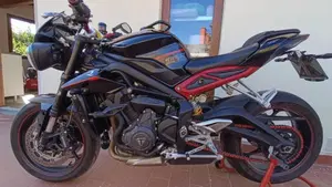 Triumph Street Triple R (2017 - 20) 