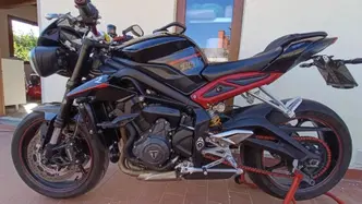 Triumph Street Triple R (2017 - 20) usata