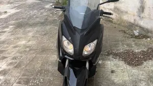 Yamaha X-Max 125 (2010 - 13)  (3)