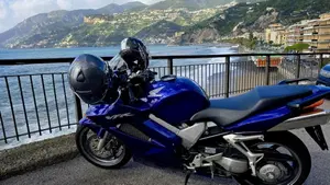 Honda   (2)