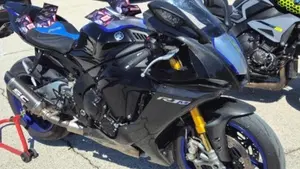 Yamaha YZF R1M (2020 - 25) 