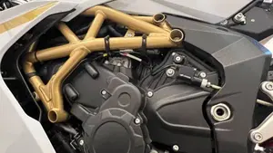 MV Agusta Superveloce 800 S (2021 - 25)  (7)