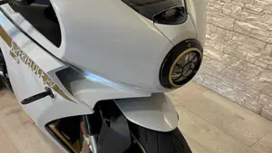 MV Agusta Superveloce 800 S (2021 - 25)  (8)