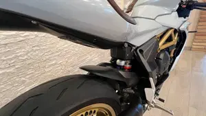 MV Agusta Superveloce 800 S (2021 - 25)  (16)
