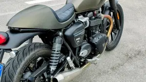 Triumph Speed Twin 900 Chrome Edition (2023) 