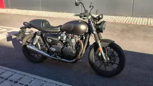 Triumph Speed Twin 900 Chrome Edition (2023)  (2)
