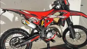 Betamotor RR 125 2T Enduro (2018)  (2)