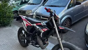 Betamotor RR 50 Motard (2021 - 26)  (2)