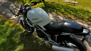 Ducati Monster 600 City Dark (1998 - 02)  (6)