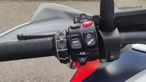 Bmw R 1250 R (2021 - 25)  (6)