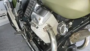 Moto Guzzi V7 Cafè Classic (2009 - 12) 