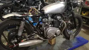Kawasaki   (16)