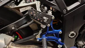 Suzuki GSX R 600 (2004 - 05)  (4)