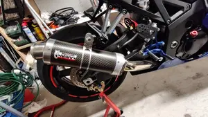 Suzuki GSX R 600 (2004 - 05)  (9)