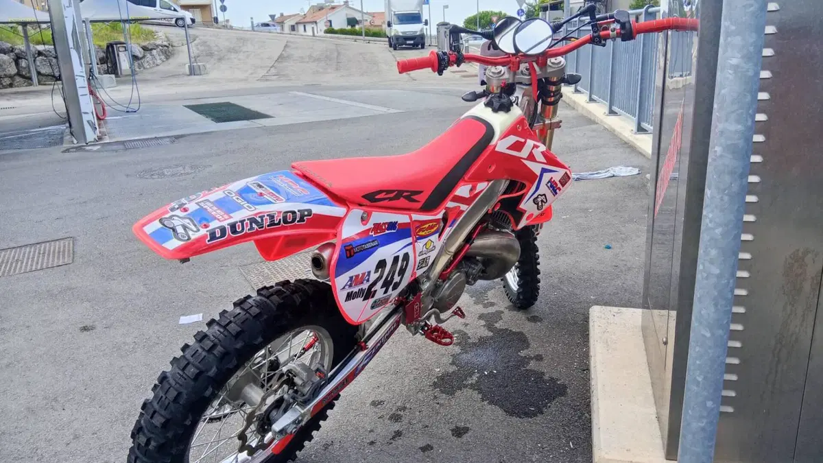 Honda CR 250  (4)