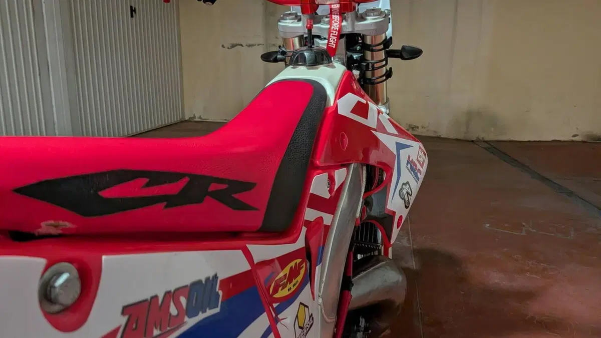 Honda CR 250  (9)