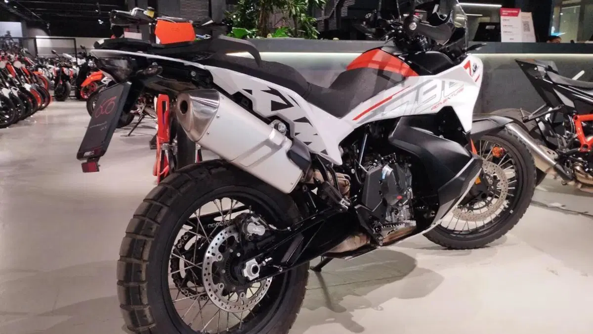KTM 790 Adventure (2023 - 24)  (4)