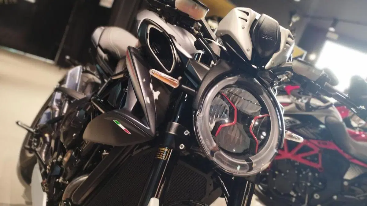 MV Agusta Dragster 800 RR (2021 - 23)  (3)