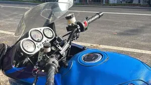 Kawasaki ZRX 1200 S (2001 - 04)  (5)