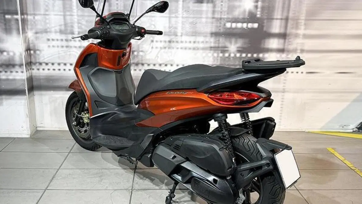 Piaggio Beverly 400 ABS-ASR (2021 - 24)  (2)