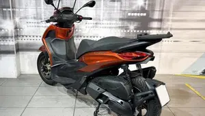 Piaggio Beverly 400 ABS-ASR (2021 - 24)  (2)