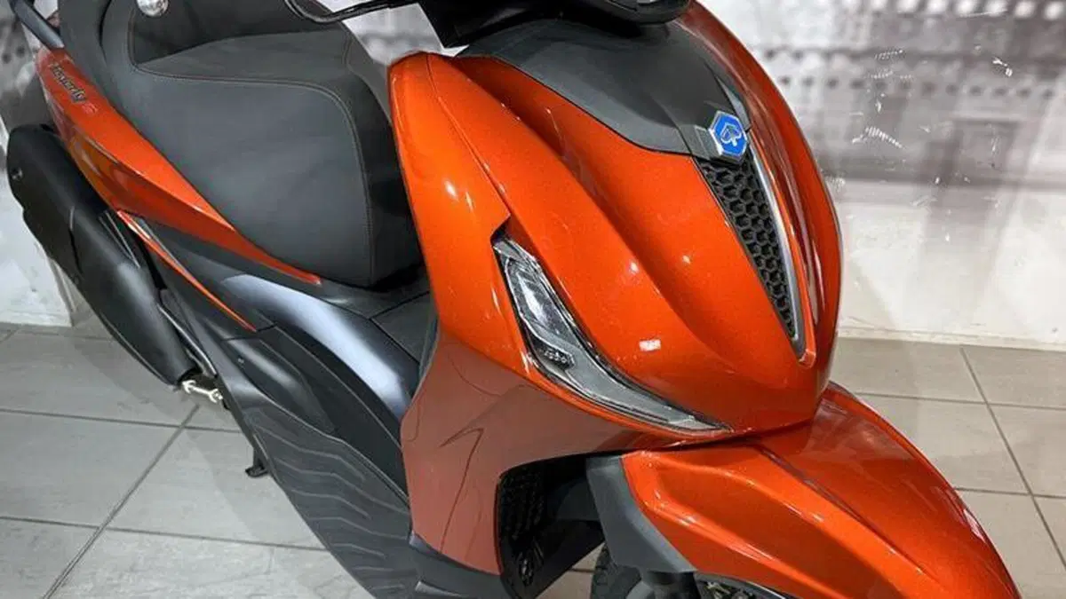 Piaggio Beverly 400 ABS-ASR (2021 - 24)  (4)