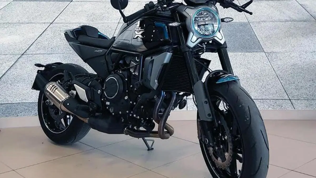 CFMOTO 700CL-X Sport (2022 - 26) 