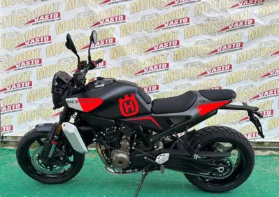 Husqvarna Svartpilen 801 L (2025 - 26) - Annuncio 10006856