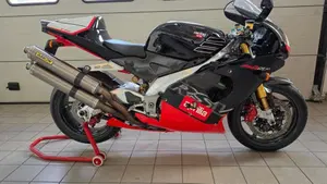 Aprilia RSV 1000 (1998 - 99)  (6)