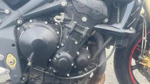 Triumph Street Triple (2007 - 12)  (6)