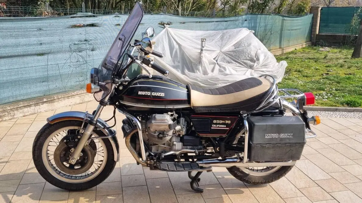 Moto Guzzi   (4)