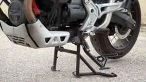 Moto Guzzi V85 TT Travel (2021 - 23)  (6)