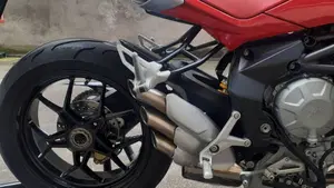 MV Agusta Brutale 675 (2011 - 15)  (4)