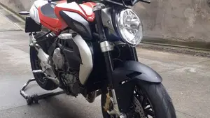 MV Agusta Brutale 675 (2011 - 15)  (10)