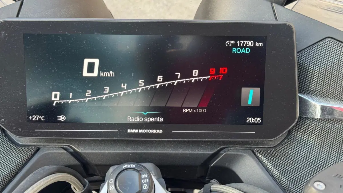 Bmw R 1250 RT (2021 - 25)  (3)