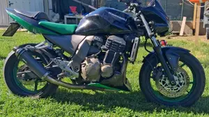 Kawasaki Z 750 (2003 - 06)  (6)
