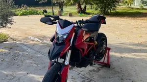 Ducati Hypermotard 821 (2013 - 15)  (4)