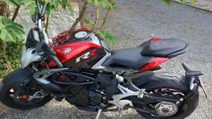 MV Agusta Brutale 800 RR (2017 - 20)  (3)