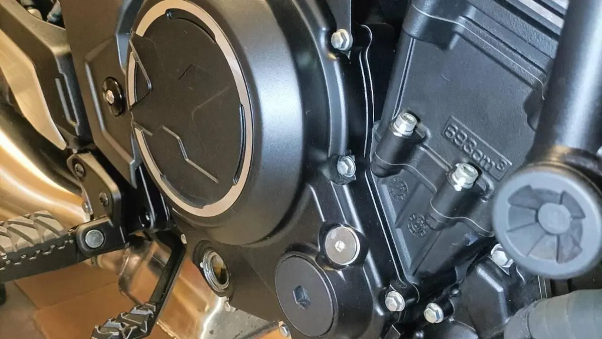 CFMOTO 700CL-X Heritage (2021 - 26)  (5)