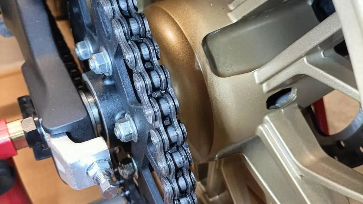 CFMOTO 700CL-X Heritage (2021 - 26)  (6)