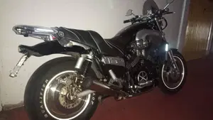 Yamaha   (10)