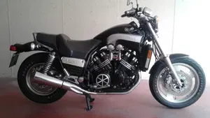 Yamaha   (13)