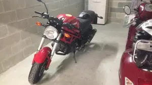 Ducati Monster 695 (2006 - 08)  (2)