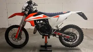 KTM 125 SX (2021)  (3)