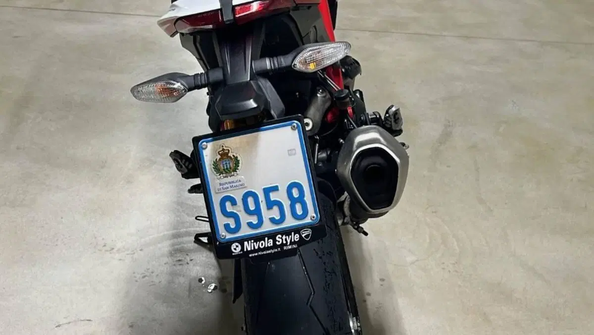 Ducati Hyperstrada 939 (2016 - 18)  (4)