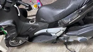 Gilera Runner 200 VXR (2002 - 05)  (3)