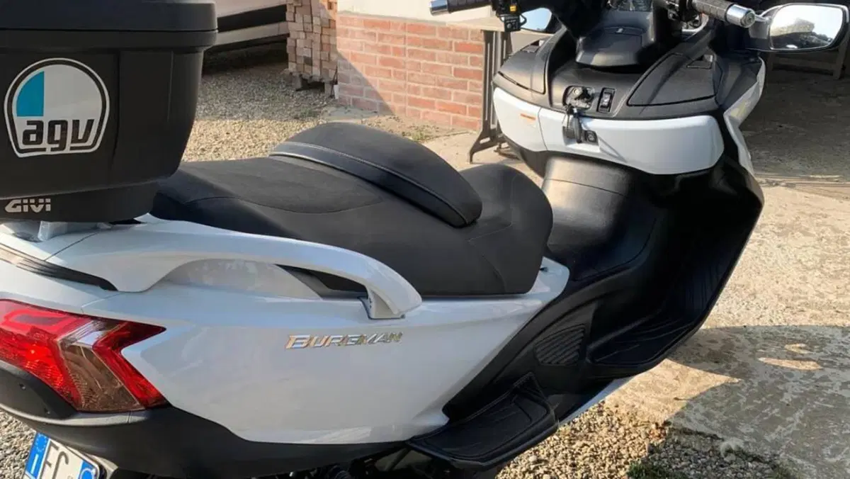 Suzuki Burgman AN 650 Executive (2017 - 20)  (3)