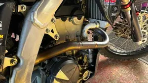 Honda CRF 250R (2020)  (4)