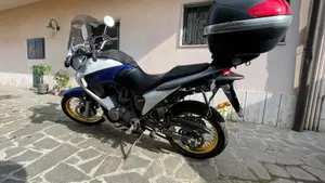 Honda Transalp XL 700 V (2007 - 2013)  (4)